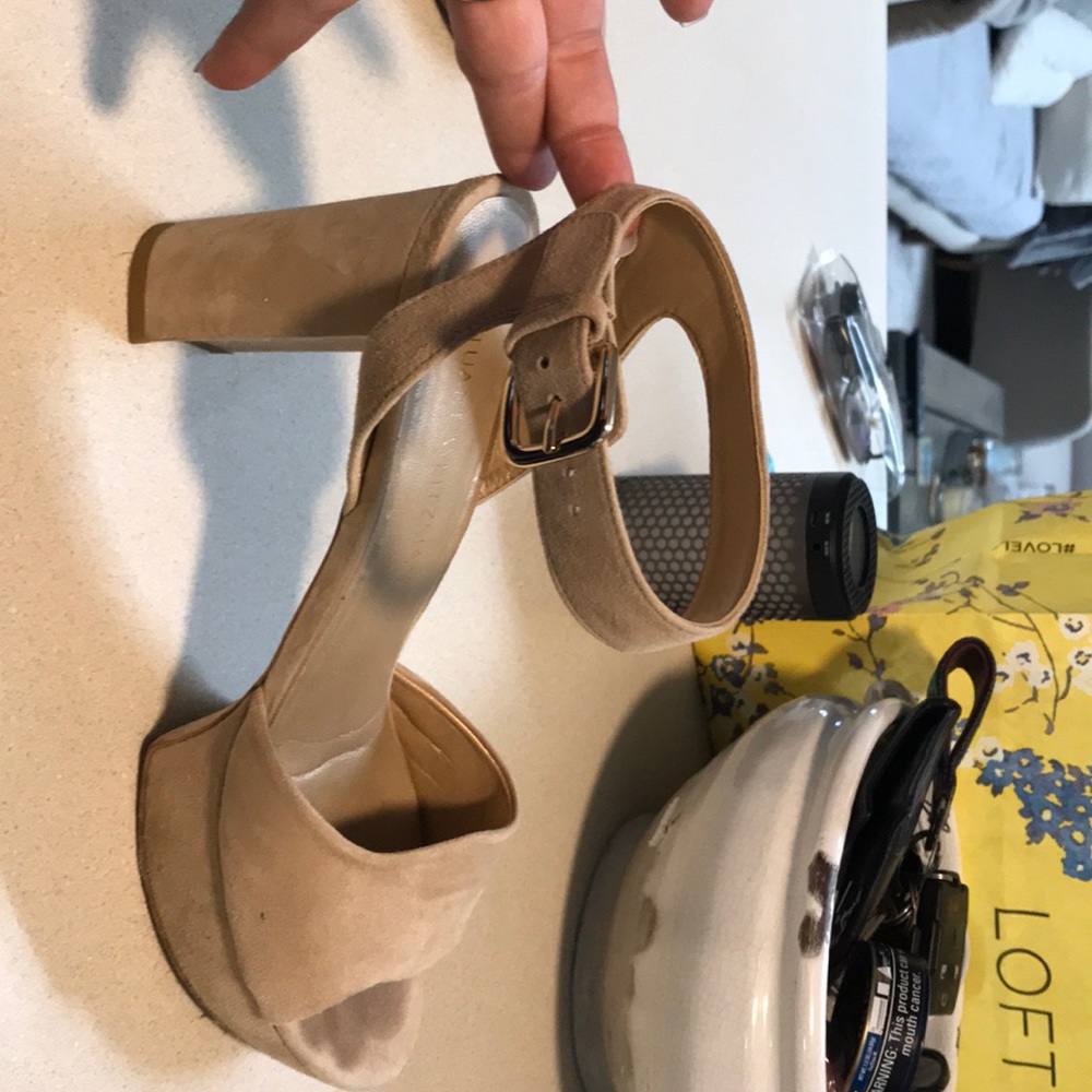 Stuart Weitzman Pumps